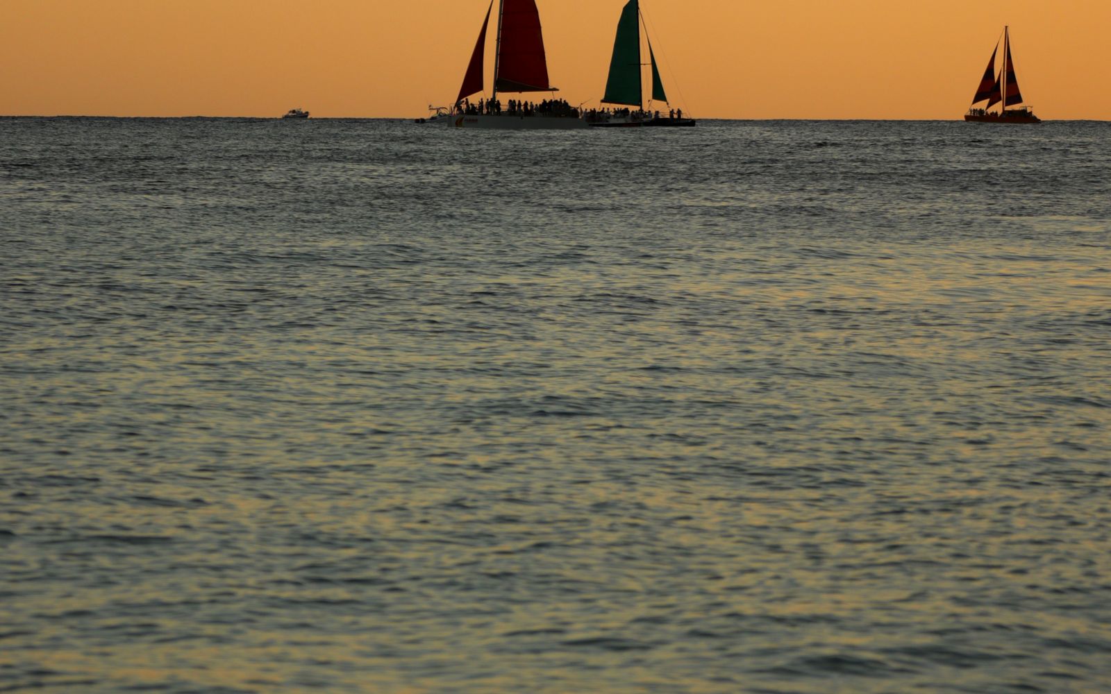 Boats, dives and the harbour